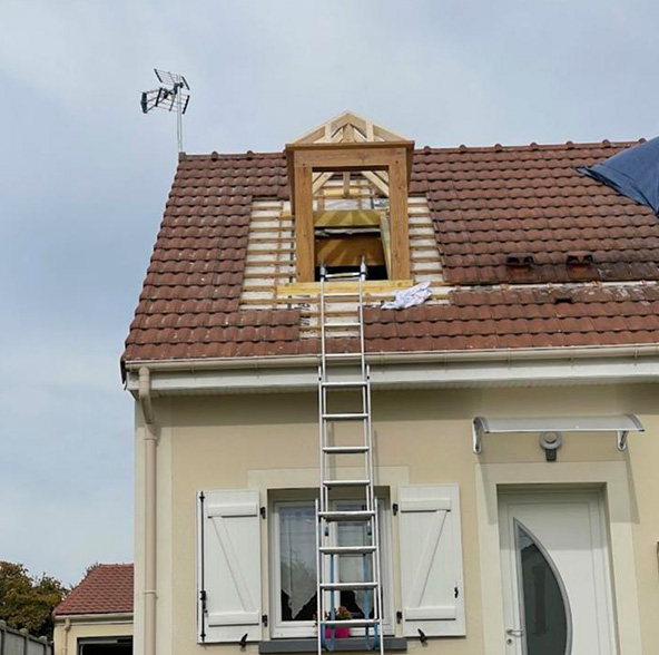 FLK Couverture Charpente Facade - Couverture, Charpente & Zinguerie à Thionville (57100) en Moselle (57)